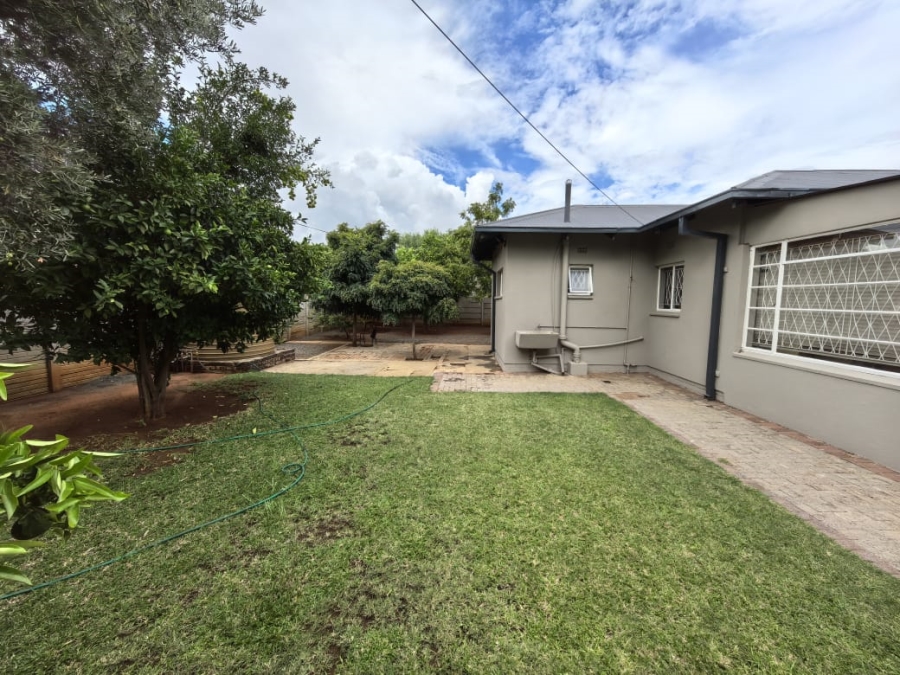 5 Bedroom Property for Sale in Labram Northern Cape